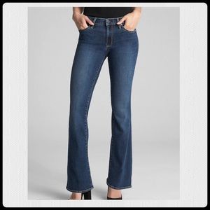 Gap 1969 dark wash jeans - Size 6